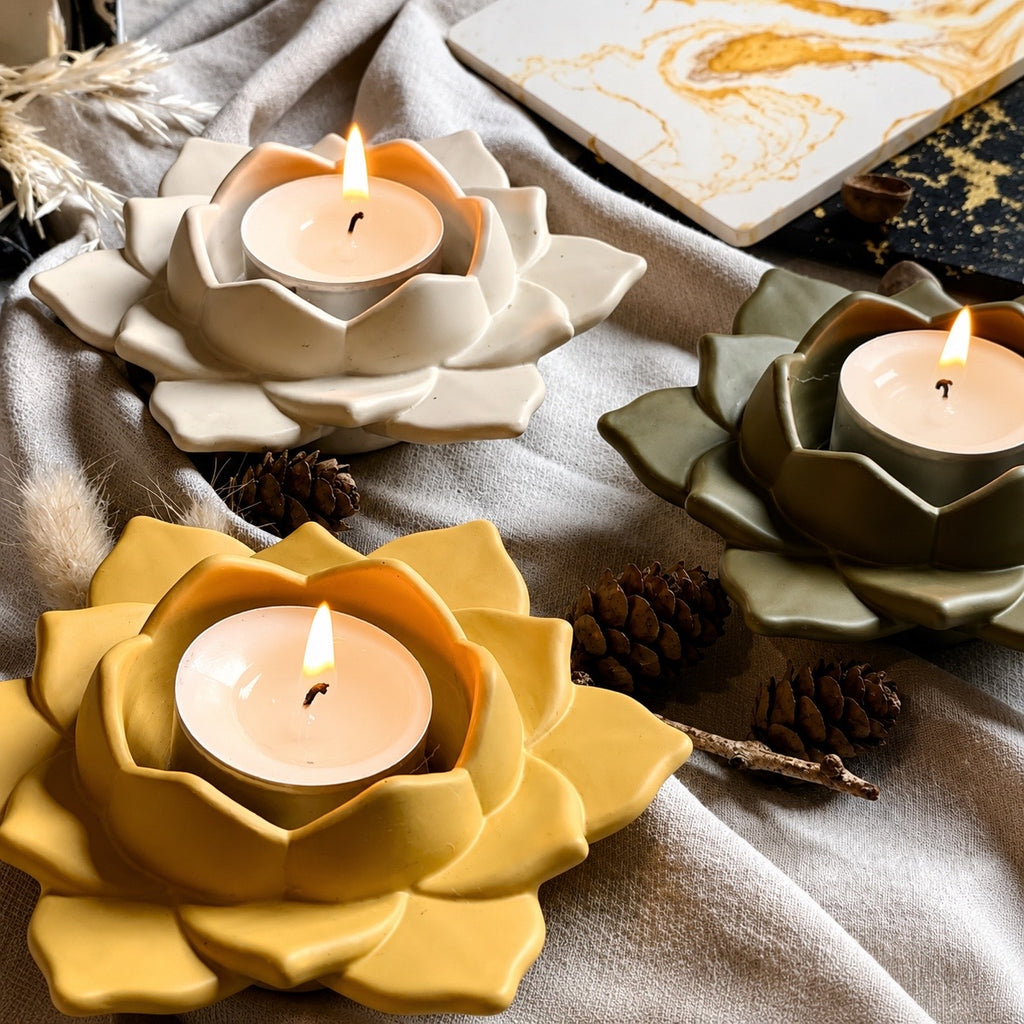 Lumiere Lotus Bloom